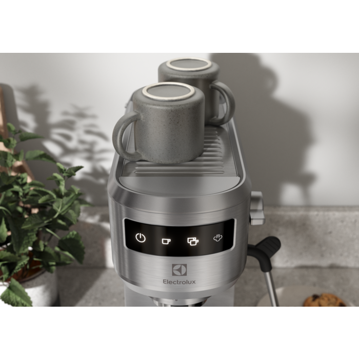 Electrolux - Aparat de cafea - E6EC1-6ST